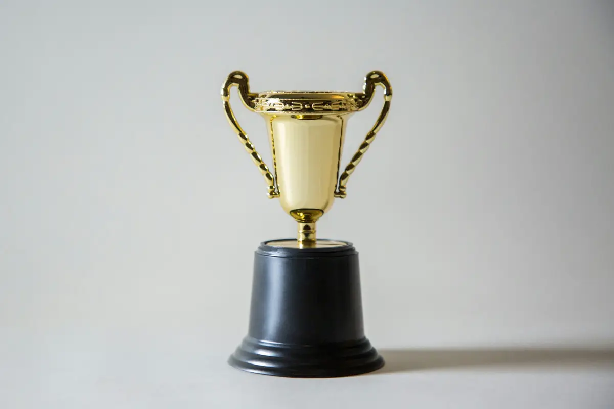 A trophy, photo by Photo: Giorgio Trovato from Unsplash